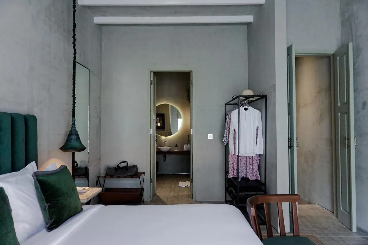 Studio O Seminyak 3*,  Indonesien